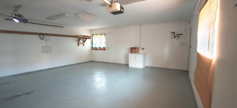 5 Bedroom Property for Sale in Dana Bay Western Cape